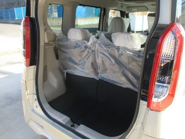 ルークス(ニッサン)X　快適パックA届出済未使用車 9