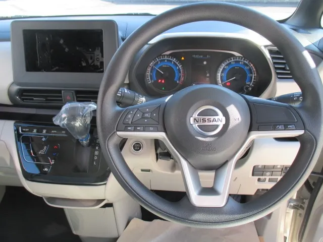 ルークス(ニッサン)X　快適パックA届出済未使用車 14