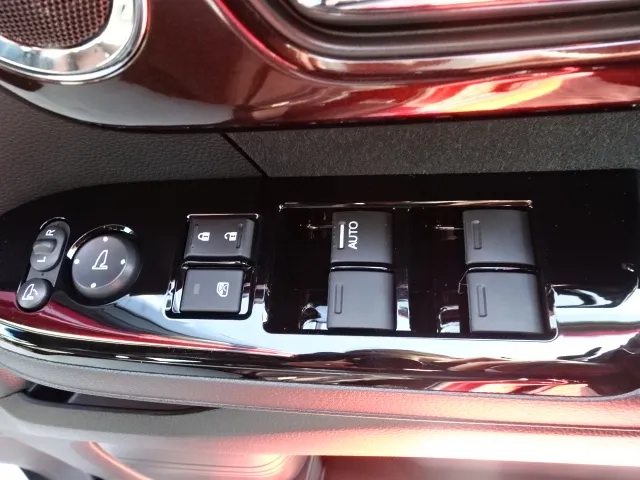 N-BOX(ホンダ)Ｌターボ　コーディネート届出済未使用車 14