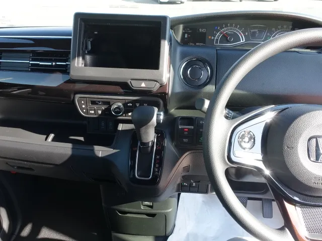 N-BOX(ホンダ)Ｌターボ　コーディネート届出済未使用車 19