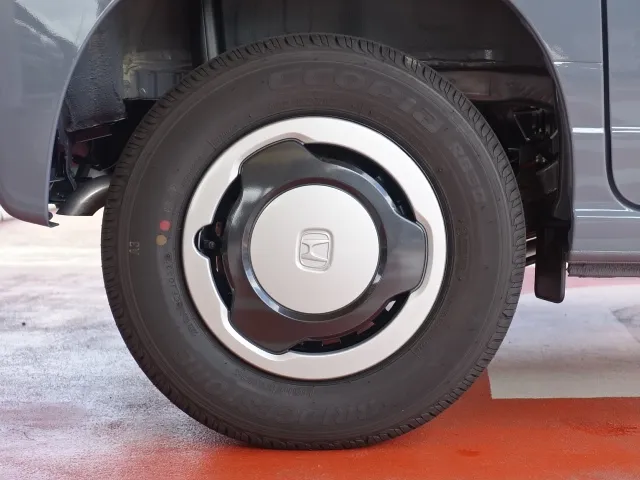 N-VAN(ホンダ)プラススタイルFUNターボ 4WD AT届出済未使用車 17