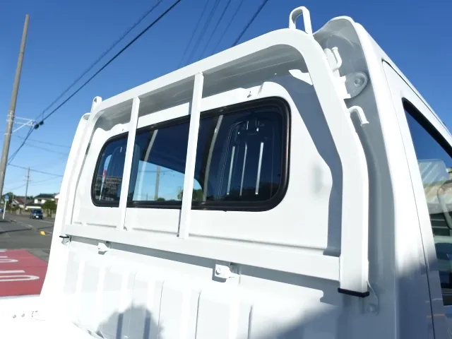 クリッパートラック(ニッサン)DX AT 4WD届出済未使用車 10