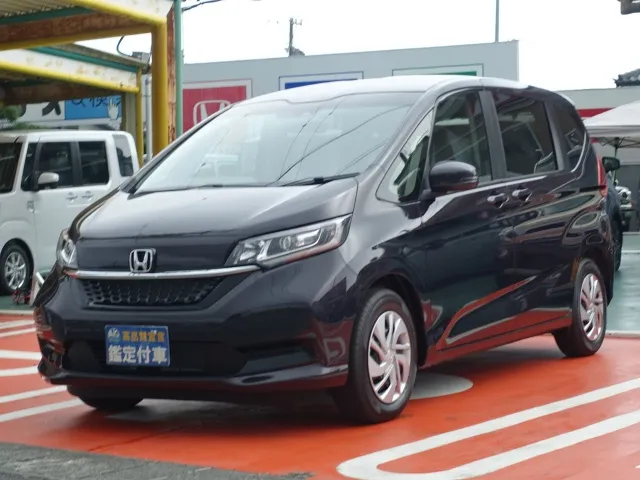 フリード(ホンダ)G  LEDヘッドライト登録済未使用車 1