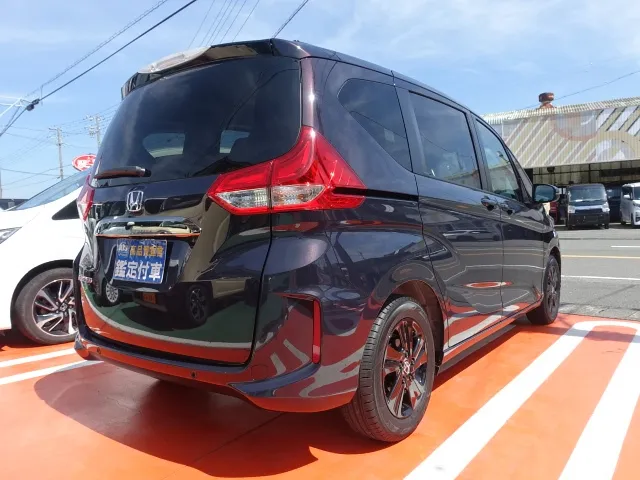 フリード(ホンダ)G BLACK STYLE登録済未使用車 9