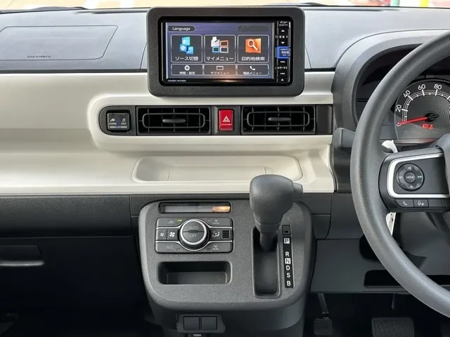 キャンバス(ダイハツ)ストライプスX UGP 純正ナビ付届出済未使用車 9