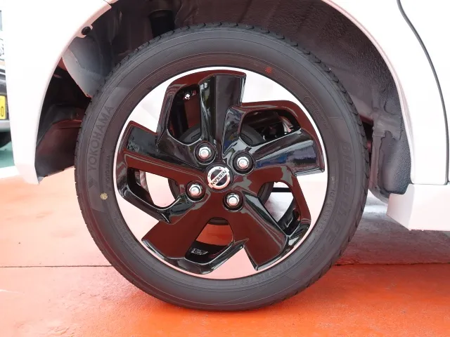 ルークス(ニッサン)ハイウェイスターX 両側PSD 快適パックＡ届出済未使用車 12