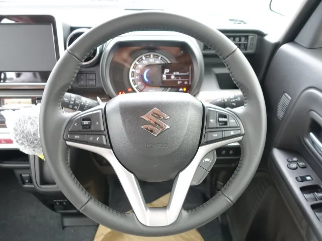 スペーシアギア(ダムド)マイスタイル ノマド フェイスチェンジキット新車見本展示有 6