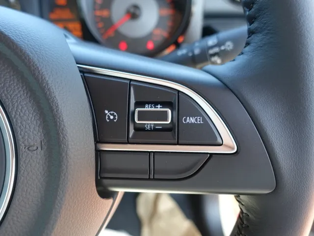 ジムニー(ダムド)XC リトルB コンプリートキット+タイヤホイールセット新車見本展示無 18