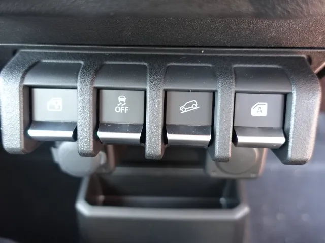 ジムニー(ダムド)XC リトルB コンプリートキット+タイヤホイールセット新車見本展示無 22