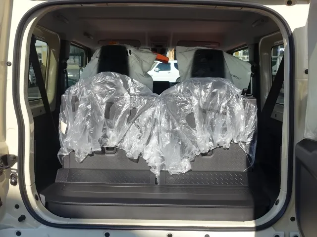 ジムニー(ダムド)XC リトルB コンプリートキット+タイヤホイールセット新車見本展示無 4