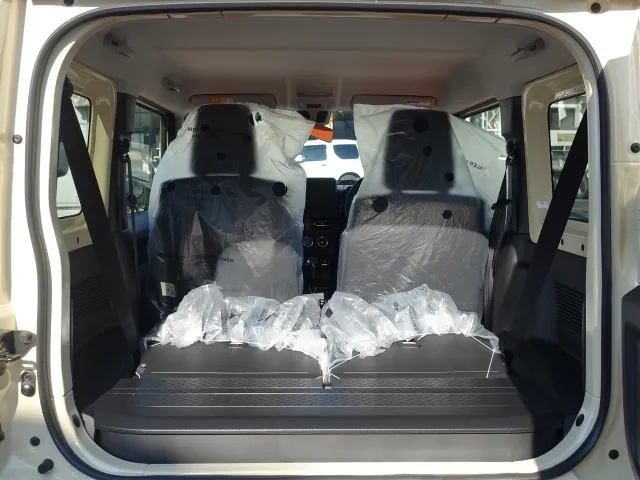 ジムニー(ダムド)XC リトルB コンプリートキット+タイヤホイールセット新車見本展示無 5