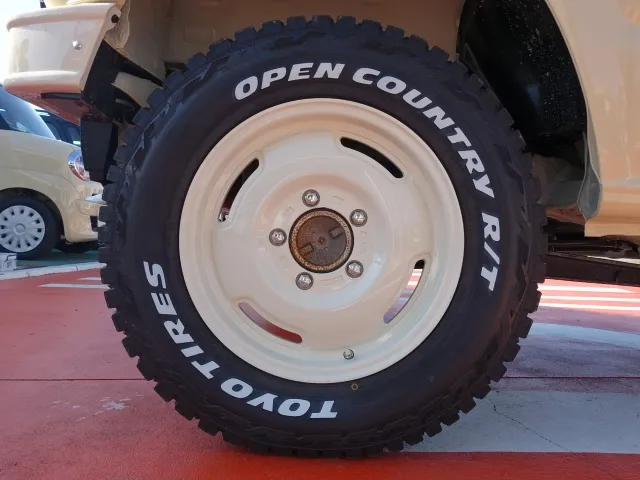 ジムニー(ダムド)XC リトルB コンプリートキット+タイヤホイールセット新車見本展示無 7