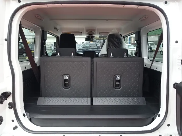 ジムニー(ダムド)XC リトルGスタンダード コンプリートキット＆littleGホイール新車見本展示無 12