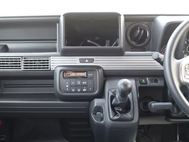 N-VAN(ホンダ)プラススタイルFUN MT届出済未使用車 9