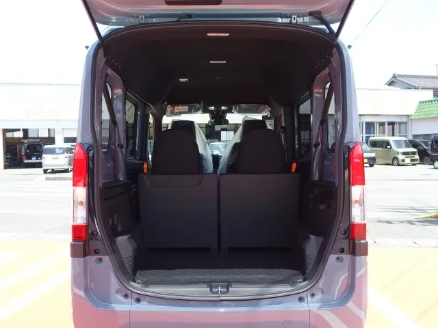 N-VAN(ホンダ)プラススタイルFUN MT届出済未使用車 11