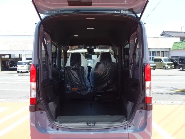 N-VAN(ホンダ)プラススタイルFUN MT届出済未使用車 12