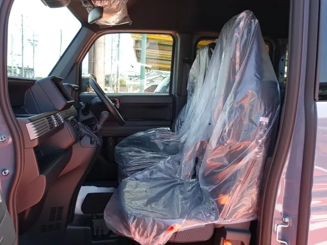 N-VAN(ホンダ)プラススタイルFUN MT届出済未使用車 3