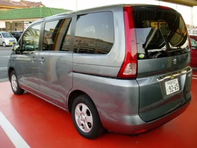 セレナ(ニッサン)20G中古車 2