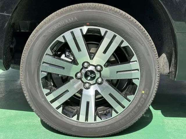 デリカD:5(三菱)Ｐ 7人 ナビ取付PKGⅡ+後席モニター取付PKG 登録済未使用車 12