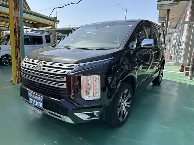 デリカD:5(三菱)Ｐ 7人 ナビ取付PKGⅡ+後席モニター取付PKG 登録済未使用車 1