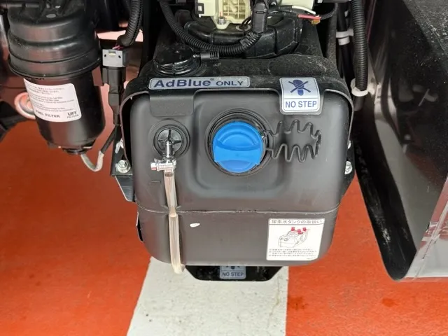 キャンター(三菱)全低床キョウカダンプ ３ｔ　コボレーンレンタ登録済未使用車 9