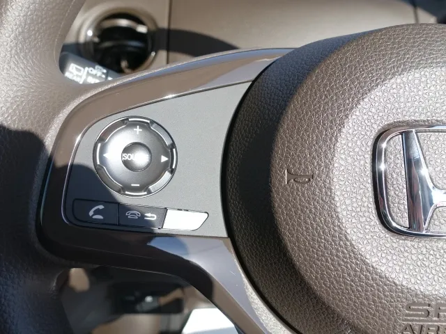 N-BOX(ホンダ)G届出済未使用車 10