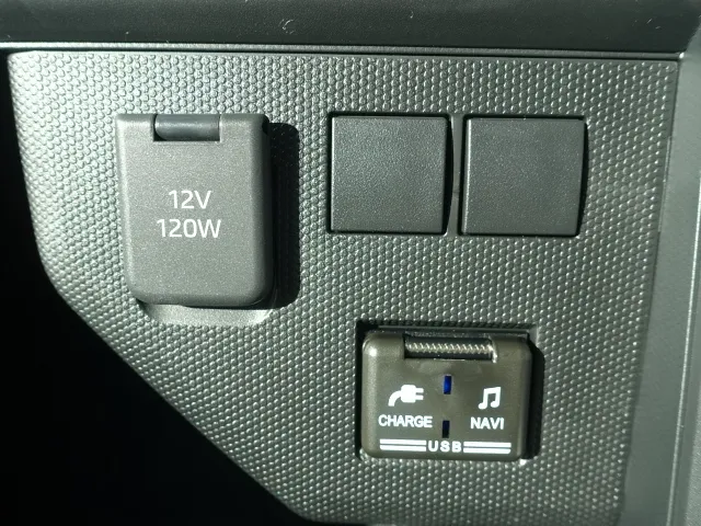 タフト(ダイハツ)X　純正ナビ付届出済未使用車 21