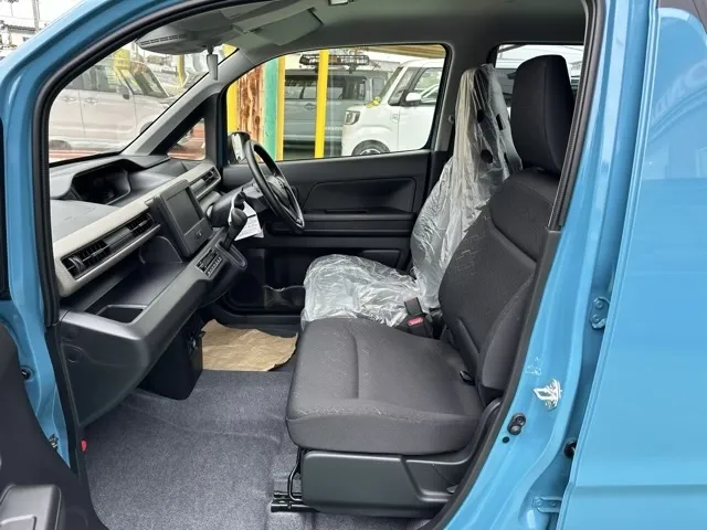 ワゴンR(スズキ)FX届出済未使用車 3