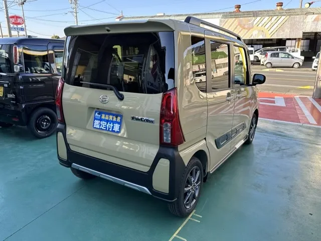 タント(ダイハツ)ファンクロス パノラマUGP届出済未使用車 11