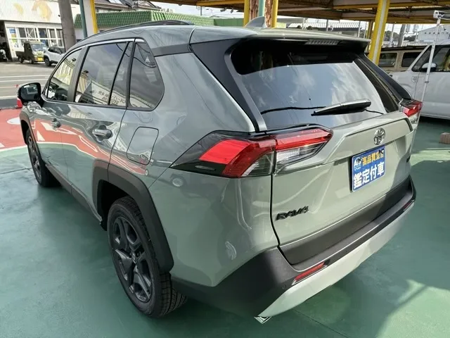 ＲＡＶ４(トヨタ)アドベンチャー4WD登録済未使用車 2