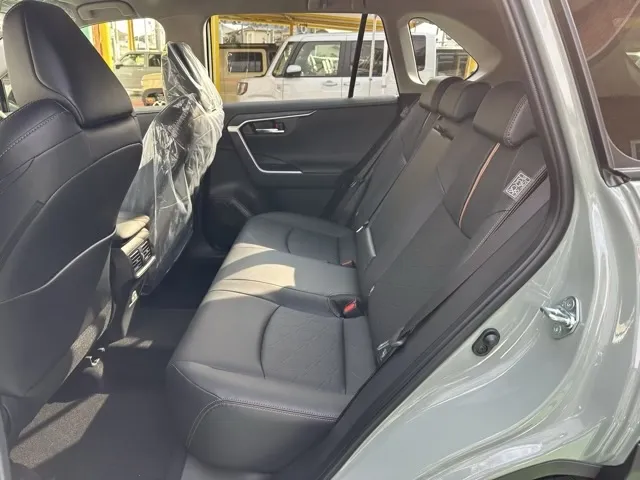 ＲＡＶ４(トヨタ)アドベンチャー4WD登録済未使用車 4
