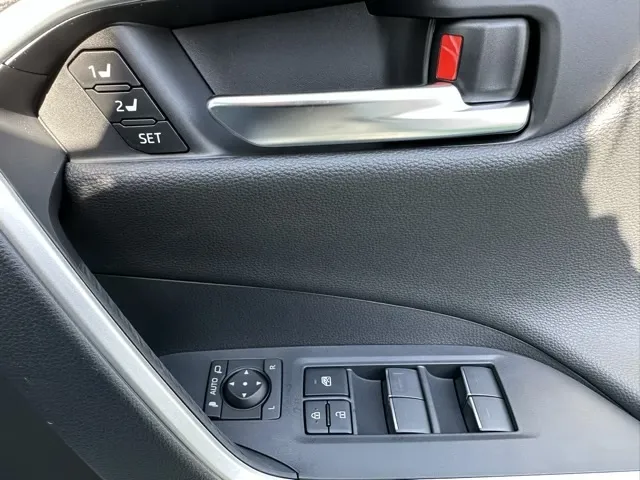 ＲＡＶ４(トヨタ)アドベンチャーオフロードＰＫＧⅡ登録済未使用車 15