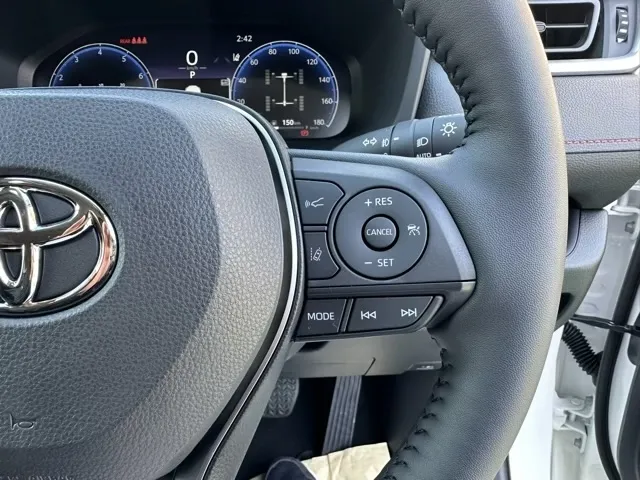 ＲＡＶ４(トヨタ)アドベンチャーオフロードＰＫＧⅡ登録済未使用車 18