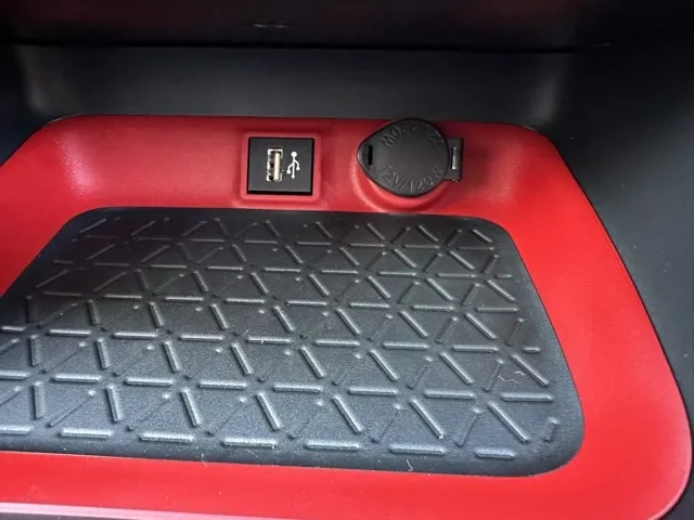 ＲＡＶ４(トヨタ)アドベンチャーオフロードＰＫＧⅡ登録済未使用車 26