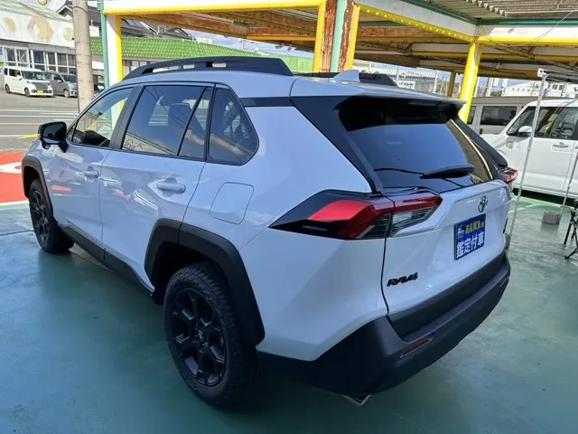 ＲＡＶ４(トヨタ)アドベンチャーオフロードＰＫＧⅡ登録済未使用車 2