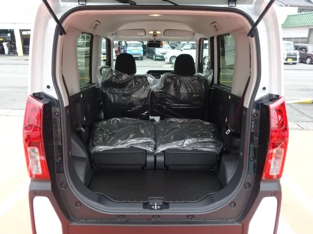 タント(ダイハツ)ファンクロス 純正ナビ パノラマUGP届出済未使用車 9