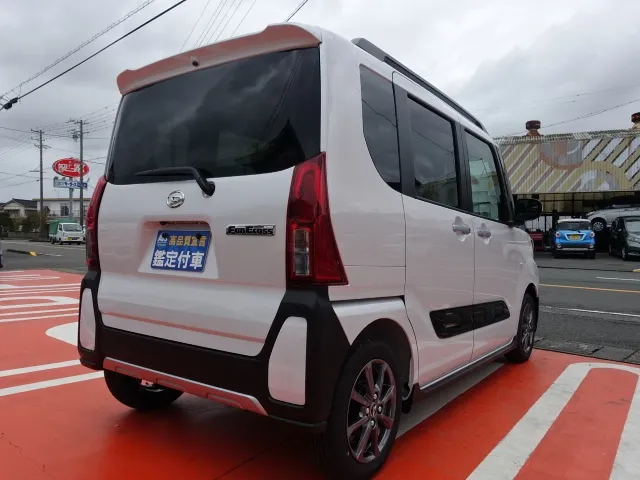 タント(ダイハツ)ファンクロス 純正ナビ パノラマUGP届出済未使用車 11