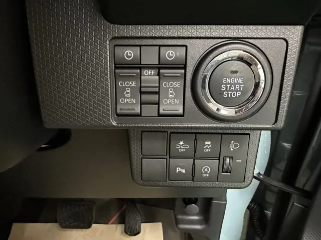 タント(ダイハツ)ファンクロス 9インチDオーディオ パーキングアシスト届出済未使用車 15