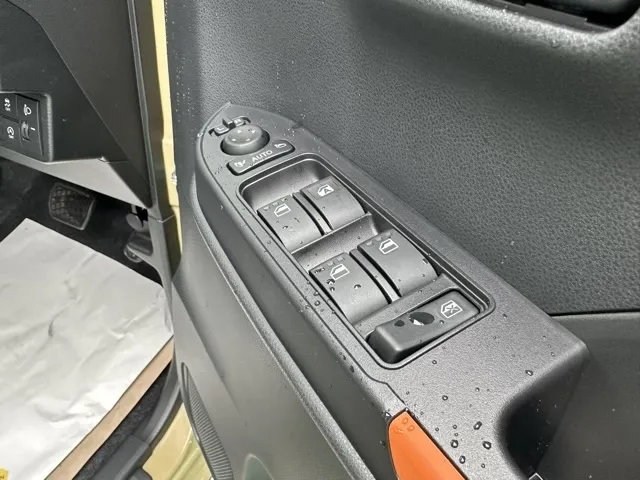 タント(ダイハツ)ファンクロス 9インチDオーディオ パーキングアシスト届出済未使用車 11