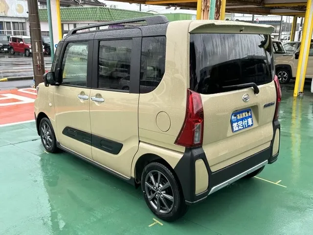 タント(ダイハツ)ファンクロス 9インチDオーディオ パーキングアシスト届出済未使用車 2