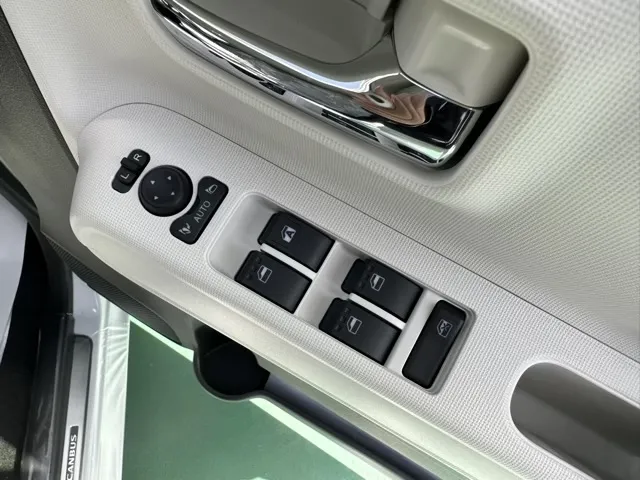キャンバス(ダイハツ)ストライプスGターボ フロントエンブレム届出済未使用車 13