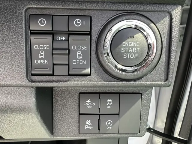 キャンバス(ダイハツ)ストライプスGターボ フロントエンブレム届出済未使用車 15
