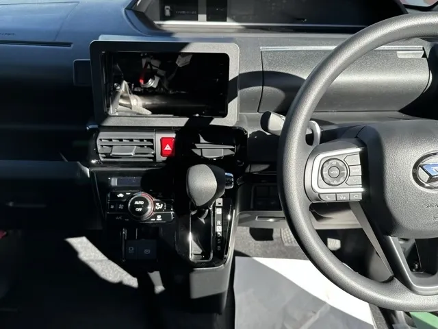 タント(ダイハツ)X  パノラマUGP  バイザー付き届出済未使用車 17