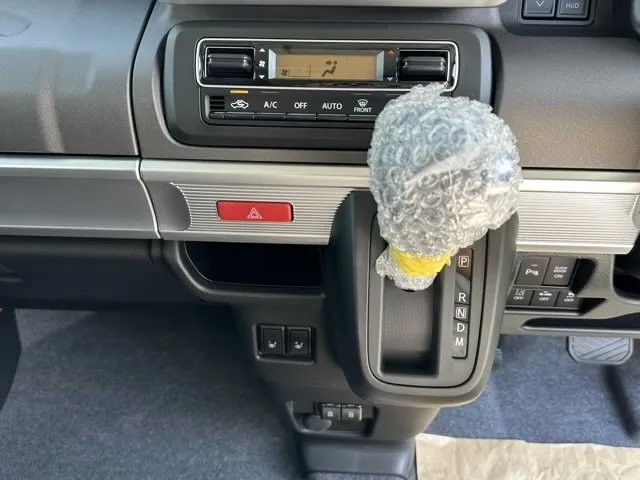 スペーシアギア ハイブリッドXZターボ 純正ドアバイザー付 スズキ 届出