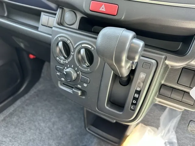 アルト(スズキ)ハイブリッドS届出済未使用車 16