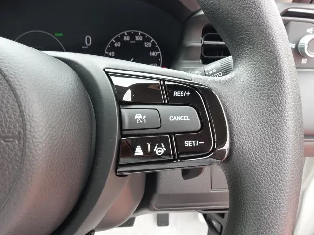 ヴェゼル(ホンダ)e：HEV　X未使用車展示無 16