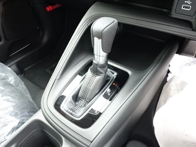 ヴェゼル(ホンダ)e：HEV　X未使用車展示無 21