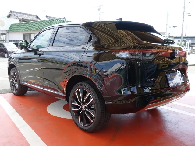 ヴェゼル(ホンダ)ｅ：ＨＥＶ Ｚ BSI 後退出庫サポートレス未使用車展示無 2