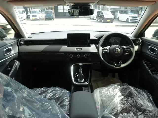 ヴェゼル(ホンダ)ｅ：ＨＥＶ Ｚ BSI 後退出庫サポートレス未使用車展示無 5