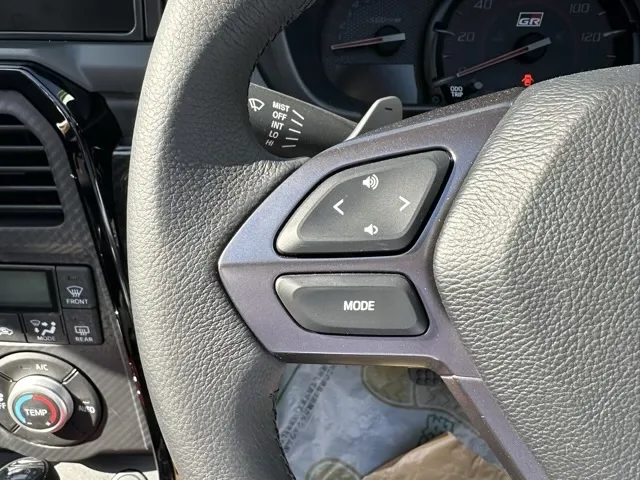 コペン(ダイハツ)GRスポーツ CVTディーラｰ試乗車 12